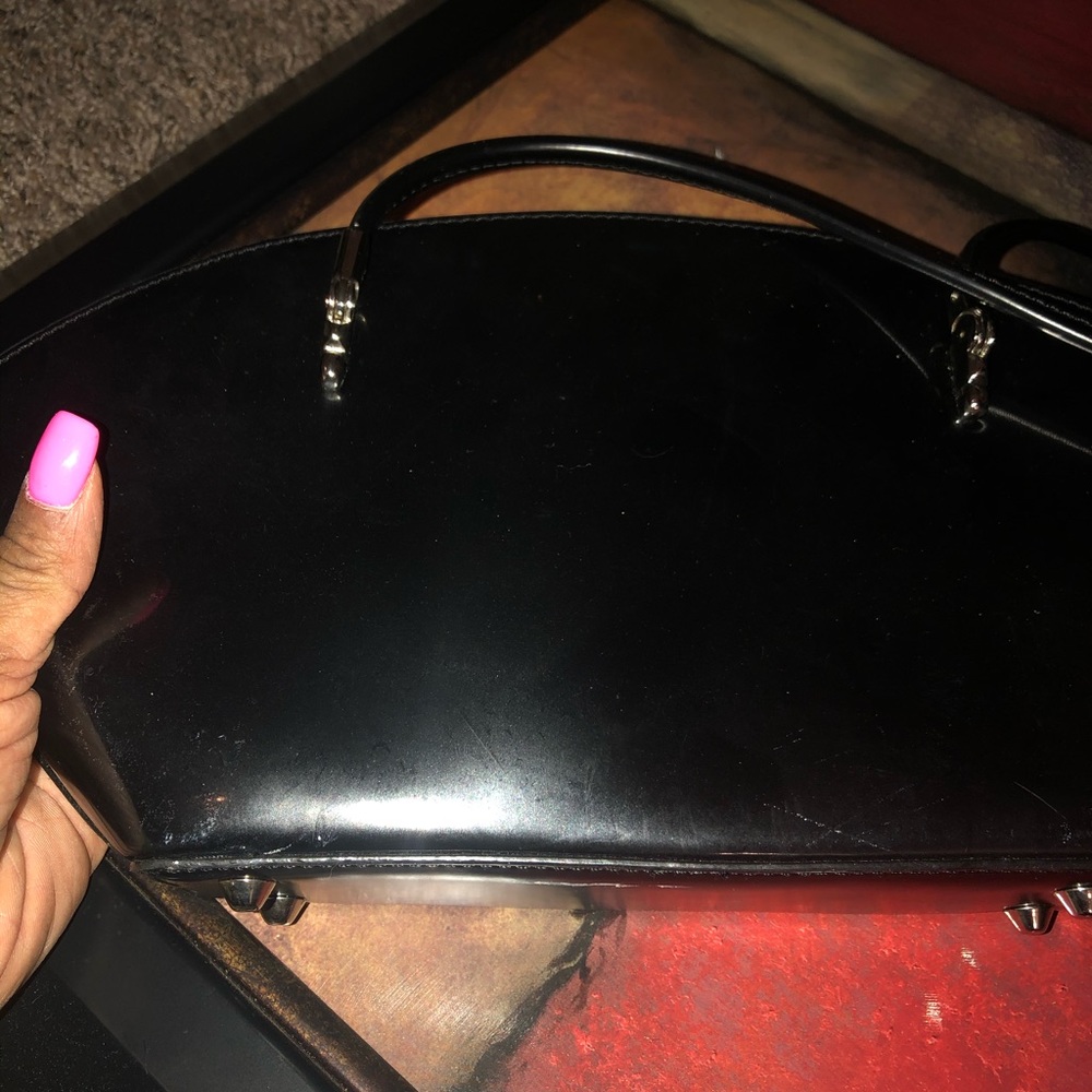 Classik Handbag.